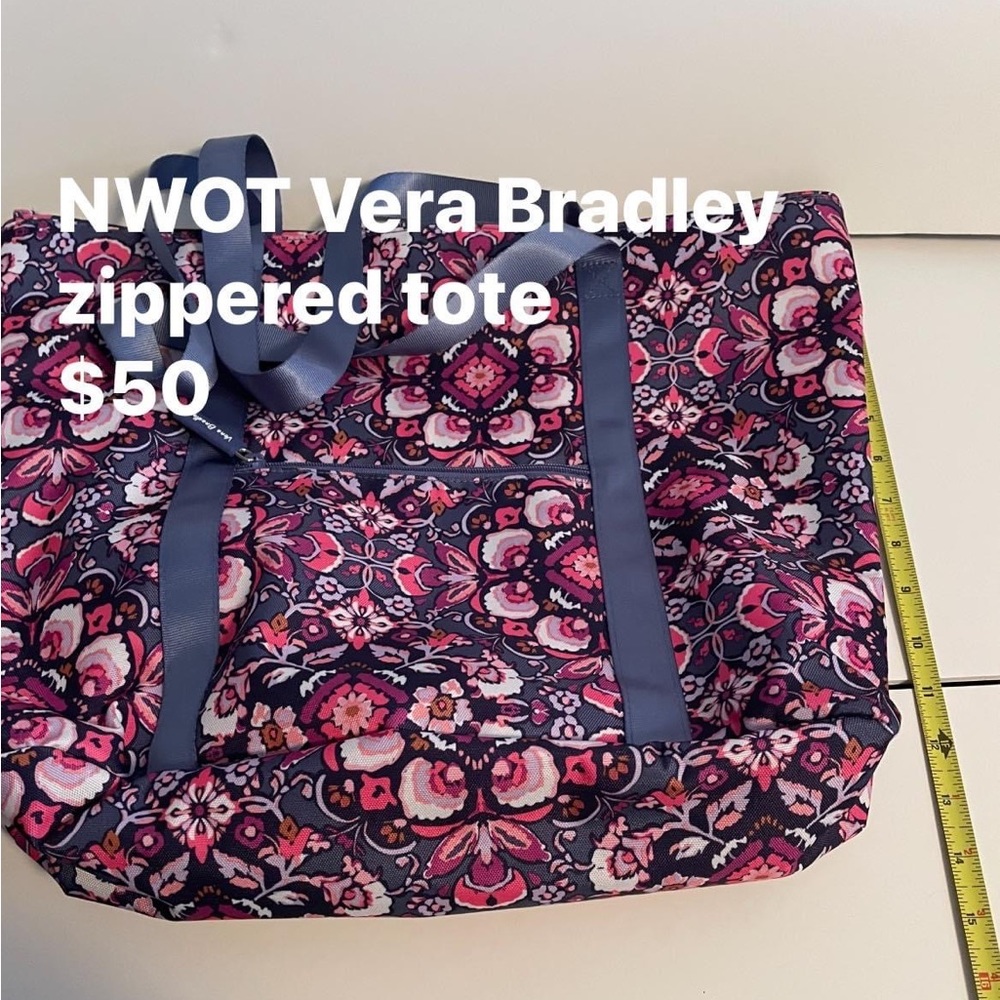 NWOT. VB zippered tote